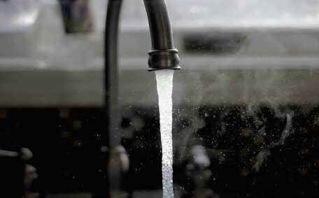 Heat pump hot water - sustainable choice